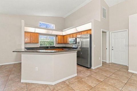 House in Hudson, Florida 3 bedrooms, 188.96 sq.m. № 2393383 - photo 7