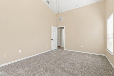 House in Hudson, Florida 3 bedrooms, 188.96 sq.m. № 2393383 - photo 10
