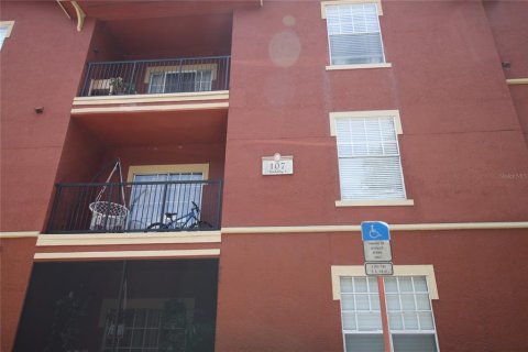Condominio en alquiler en Lake Mary, Florida, 1 dormitorio, 77.76 m2 № 1826868 - foto 17