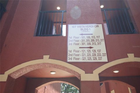 Condominio en alquiler en Lake Mary, Florida, 1 dormitorio, 77.76 m2 № 1826868 - foto 20