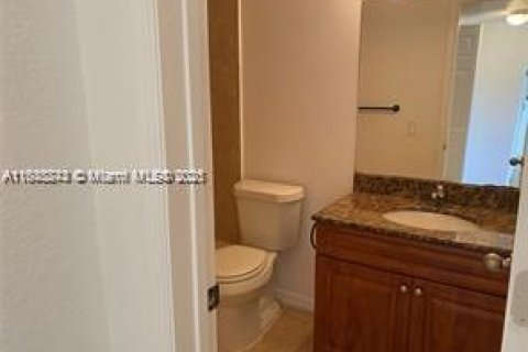 Condo in Palmetto Bay, Florida, 1 bedroom  № 1858624 - photo 8