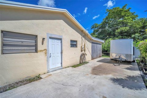 Villa ou maison à vendre à Miramar, Floride: 4 chambres, 125.42 m2 № 1966736 - photo 22