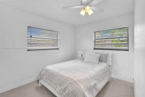 Villa ou maison à vendre à Miramar, Floride: 4 chambres, 125.42 m2 № 1966736 - photo 15