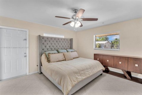 Villa ou maison à vendre à Miramar, Floride: 4 chambres, 125.42 m2 № 1966736 - photo 4