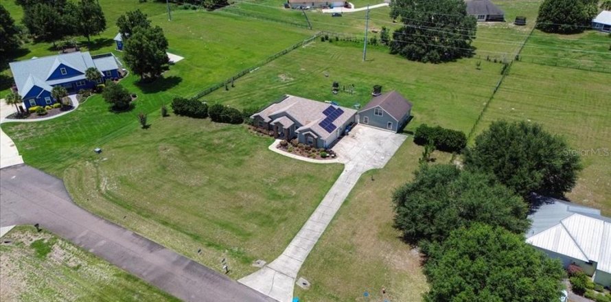 House in High Springs, Florida 4 bedrooms, 195.37 sq.m. № 2101691
