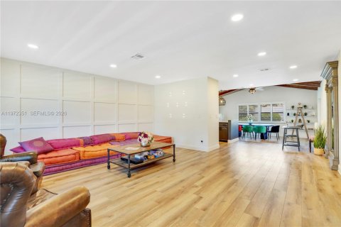 Casa en alquiler en Delray Beach, Florida, 3 dormitorios, 130.43 m2 № 2032914 - foto 5