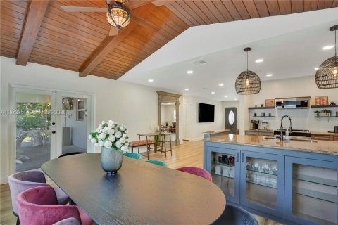 Casa en alquiler en Delray Beach, Florida, 3 dormitorios, 130.43 m2 № 2032914 - foto 25