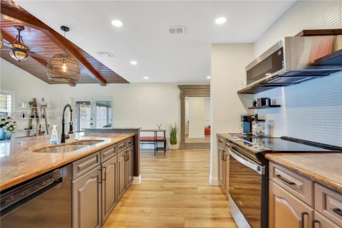 Casa en alquiler en Delray Beach, Florida, 3 dormitorios, 130.43 m2 № 2032914 - foto 19