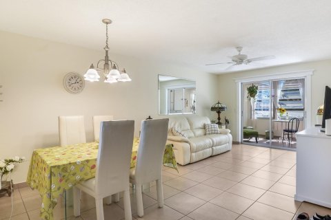 Condominio en venta en Boynton Beach, Florida, 1 dormitorio, 70.42 m2 № 2084499 - foto 10