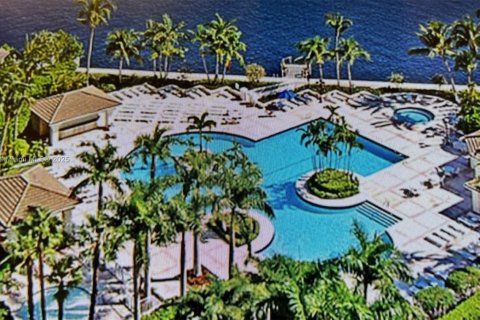 Condo in Aventura, Florida, 2 bedrooms № 1944457 - photo 29