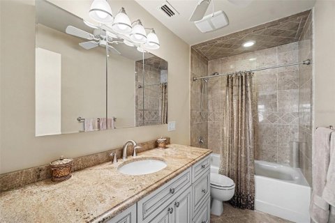 Condominio en venta en Sarasota, Florida, 2 dormitorios, 101.54 m2 № 2237865 - foto 6