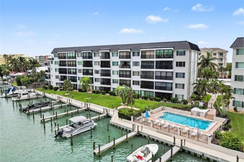 Condominio en venta en Sarasota, Florida, 2 dormitorios, 101.54 m2 № 2237865 - foto 24
