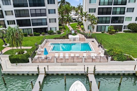 Condominio en venta en Sarasota, Florida, 2 dormitorios, 101.54 m2 № 2237865 - foto 21