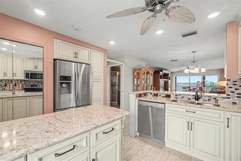 Condominio en venta en Sarasota, Florida, 2 dormitorios, 101.54 m2 № 2237865 - foto 10