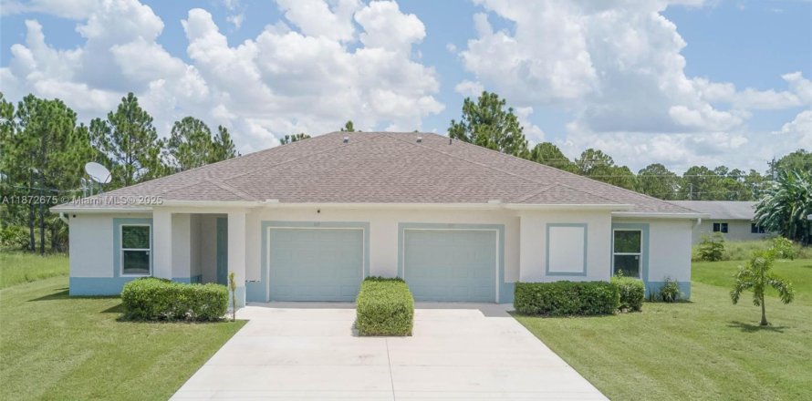 Коммерческая недвижимость в Лихай-Эйкерс, Флорида № 1922588