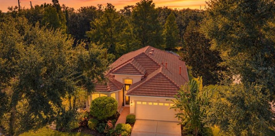Casa en Bradenton, Florida 3 dormitorios, 175.77 m2 № 2430797