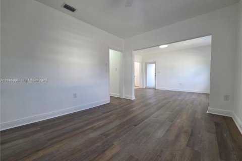 Villa ou maison à louer à Miami, Floride: 3 chambres № 2282668 - photo 9