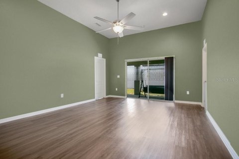 Casa en venta en Winter Haven, Florida, 4 dormitorios, 169.27 m2 № 1918937 - foto 8