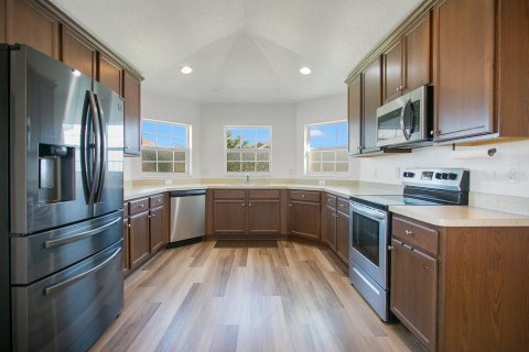 Casa en venta en Winter Haven, Florida, 4 dormitorios, 169.27 m2 № 1918937 - foto 3