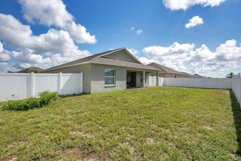 Casa en venta en Winter Haven, Florida, 4 dormitorios, 169.27 m2 № 1918937 - foto 24