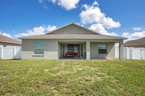 Casa en venta en Winter Haven, Florida, 4 dormitorios, 169.27 m2 № 1918937 - foto 23