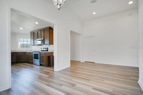 Casa en venta en Winter Haven, Florida, 4 dormitorios, 169.27 m2 № 1918937 - foto 6