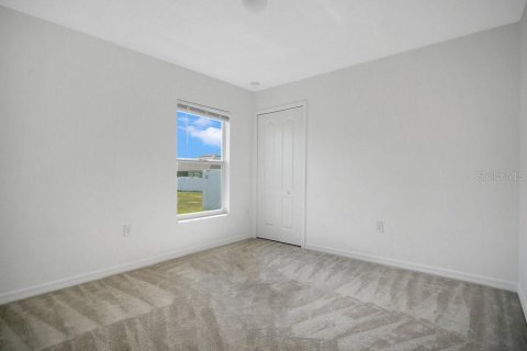 Casa en venta en Winter Haven, Florida, 4 dormitorios, 169.27 m2 № 1918937 - foto 17
