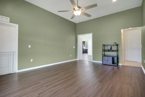 Casa en venta en Winter Haven, Florida, 4 dormitorios, 169.27 m2 № 1918937 - foto 10