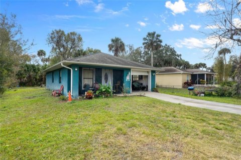 House in New Smyrna Beach, Florida 2 bedrooms, 104.05 sq.m. № 2394121