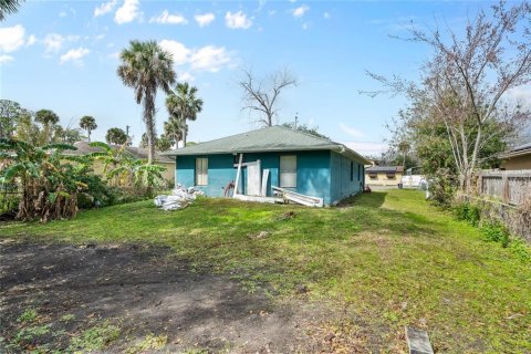 House in New Smyrna Beach, Florida 2 bedrooms, 104.05 sq.m. № 2394121 - photo 18