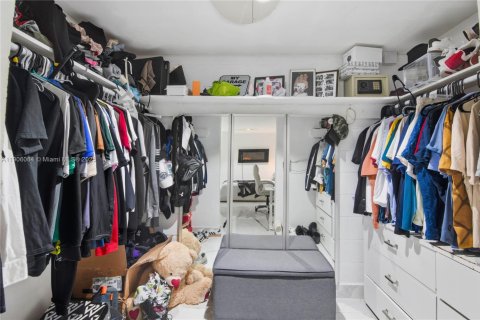 Villa ou maison à vendre à Orlando, Floride: 5 chambres, 187.48 m2 № 1973549 - photo 30