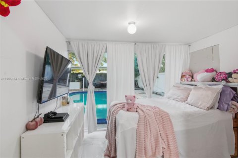 Villa ou maison à vendre à Orlando, Floride: 5 chambres, 187.48 m2 № 1973549 - photo 10