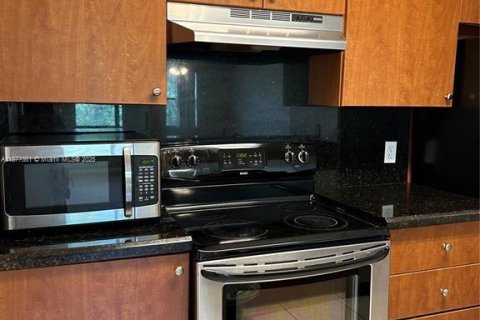 Condominio en venta en Hollywood, Florida, 1 dormitorio, 78.13 m2 № 1946485 - foto 6