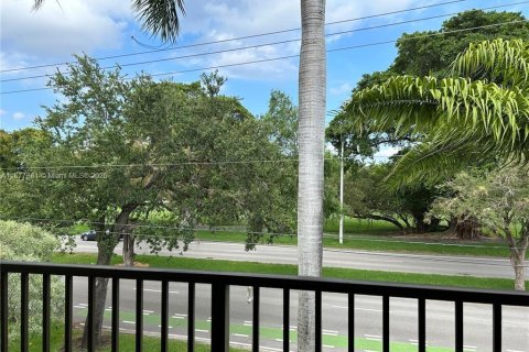 Condominio en venta en Hollywood, Florida, 1 dormitorio, 78.13 m2 № 1946485 - foto 17