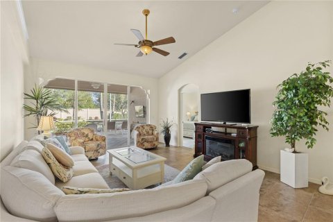 House in Venice, Florida 2 bedrooms, 153.85 sq.m. № 1914355 - photo 12