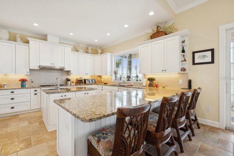 House in Punta Gorda, Florida 3 bedrooms, 283.91 sq.m. № 1521977 - photo 18