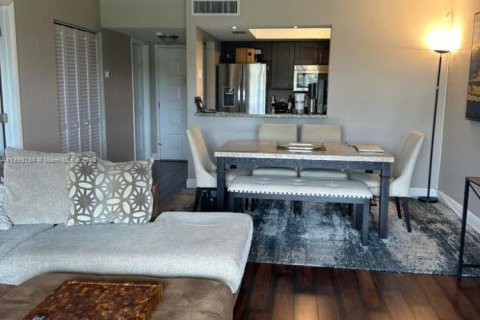 Condominio en venta en Lauderhill, Florida, 1 dormitorio, 77.39 m2 № 2054955 - foto 25