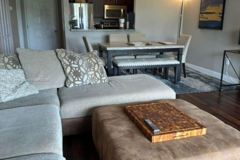 Condominio en venta en Lauderhill, Florida, 1 dormitorio, 77.39 m2 № 2054955 - foto 24
