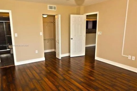 Condominio en venta en Lauderhill, Florida, 1 dormitorio, 77.39 m2 № 2054955 - foto 7