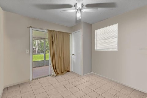 Commercial property in Edgewater, Florida 4 bedrooms, 214.05 sq.m. № 2428963 - photo 16