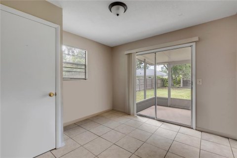 Commercial property in Edgewater, Florida 4 bedrooms, 214.05 sq.m. № 2428963 - photo 24