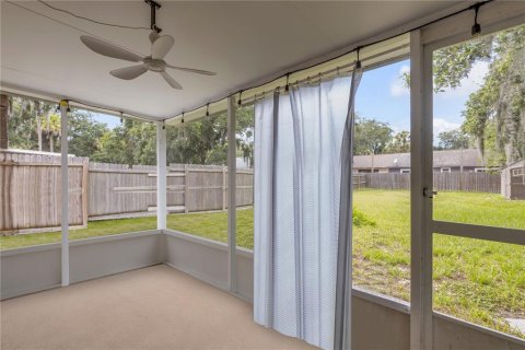 Commercial property in Edgewater, Florida 4 bedrooms, 214.05 sq.m. № 2428963 - photo 8