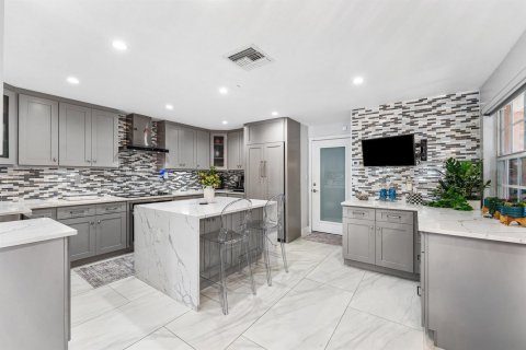 Adosado en venta en Fort Lauderdale, Florida, 3 dormitorios, 224.82 m2 № 2175564 - foto 6