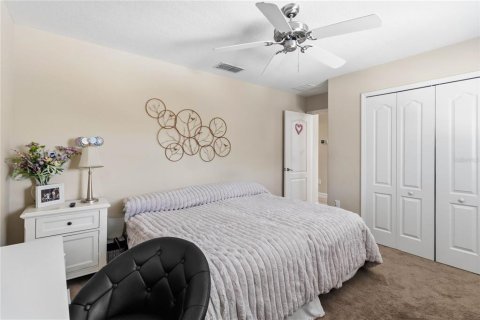 Villa ou maison à vendre à Davenport, Floride: 4 chambres, 255.85 m2 № 2209134 - photo 4