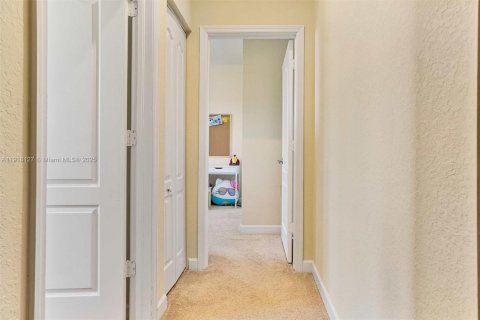 Touwnhouse à vendre à Parkland, Floride: 3 chambres, 174.19 m2 № 2017392 - photo 25