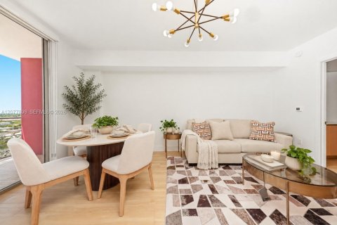 Condominio en venta en Miami, Florida, 36.6 m2 № 2343024 - foto 5