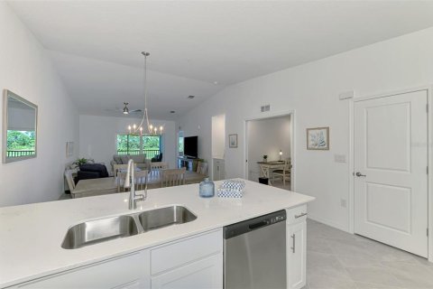 Купить кондоминиум в Венеция, Флорида 5 комнат, 126.81м2, № 1716702 - фото 26