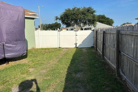 House in Winter Haven, Florida 4 bedrooms, 177.16 sq.m. № 1827931 - photo 21