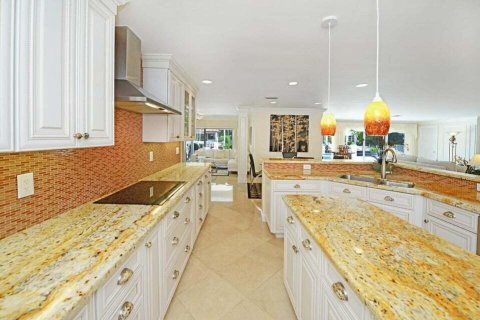Villa ou maison à vendre à Boca Raton, Floride: 3 chambres, 279.82 m2 № 2193813 - photo 5