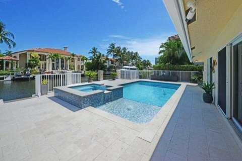 Villa ou maison à vendre à Boca Raton, Floride: 3 chambres, 279.82 m2 № 2193813 - photo 23